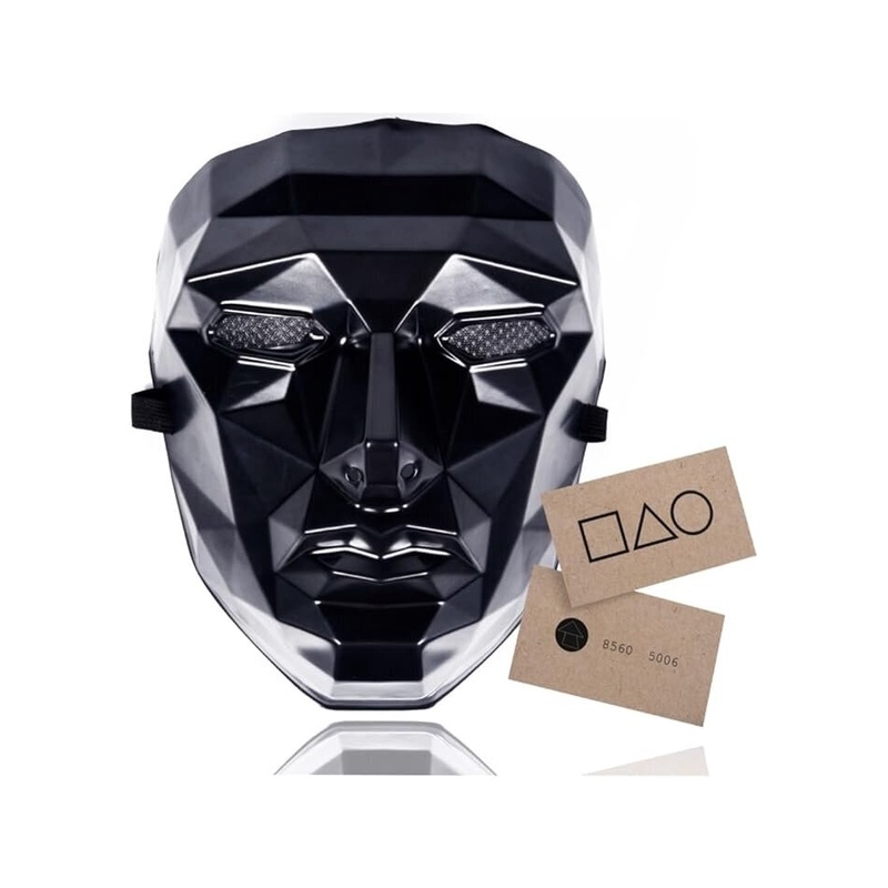 Kalmarų žaidimo kaukė ir kortelė