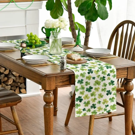 Artoid скатерть "клевер" 40x140 см